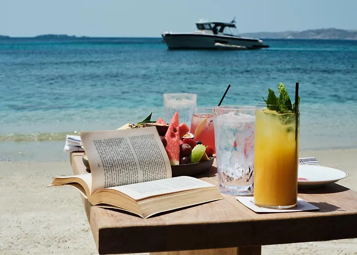 The Coast Bill&coo-the Leading Of The World (adults Only)